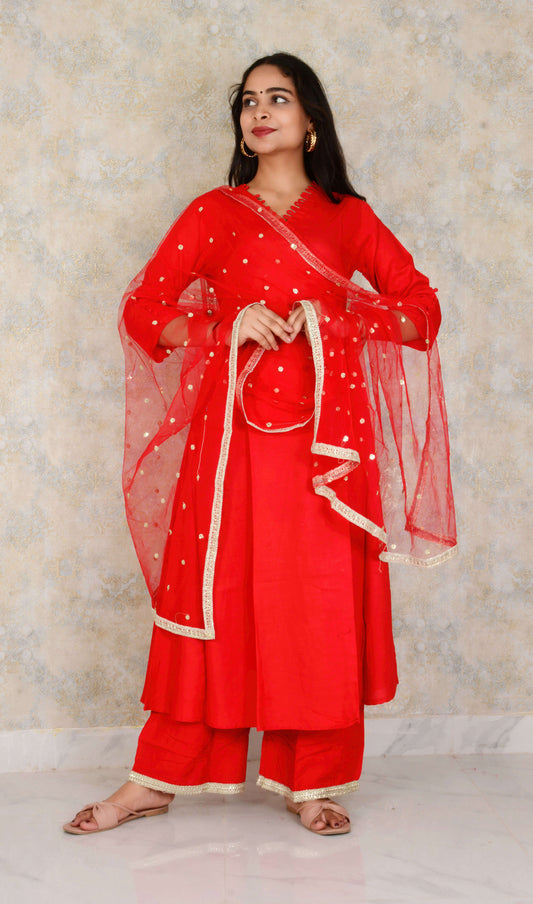 Red Rayon Fabric Kurti Pant With Lace Work Net Dupatta Suit Set