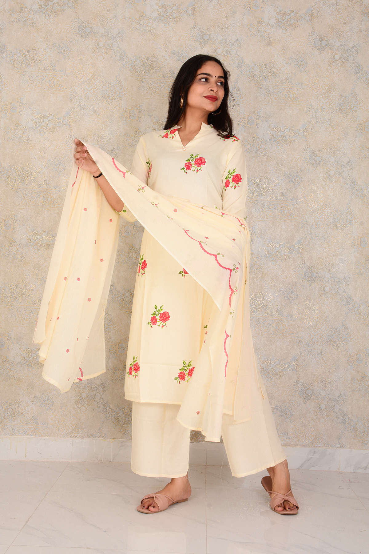 Stylish Cotton Fabric With Floral Print Straight Kurti Pant And Dupatta Suit Set